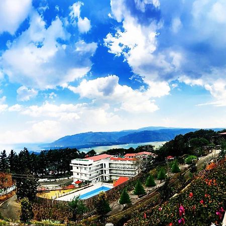 La Nicholas Lake View By Summit Hotels Shillong Extérieur photo